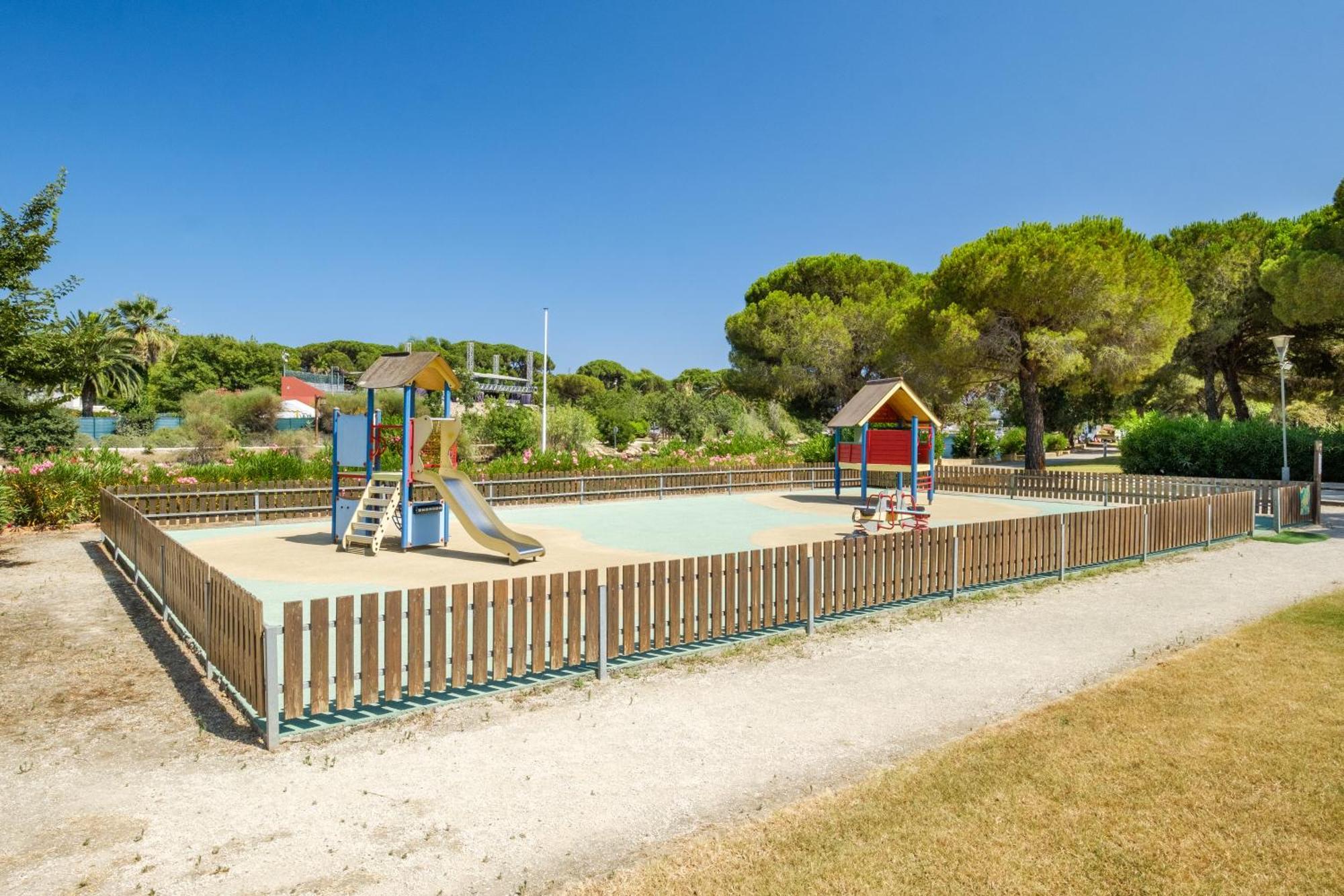 Residence Pierre & Vacances Les Rives De Cannes Mandelieu المظهر الخارجي الصورة