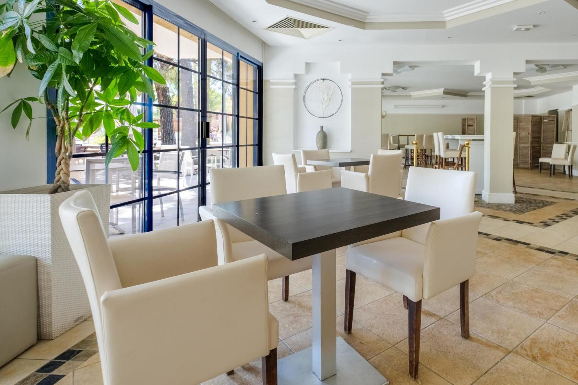 Residence Pierre & Vacances Les Rives De Cannes Mandelieu المظهر الخارجي الصورة